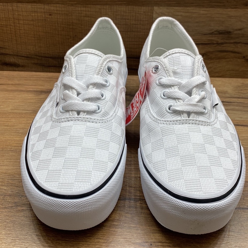 VANS AUTHENTIC PLATFORM BRAND NEW - Picture 3 of 7